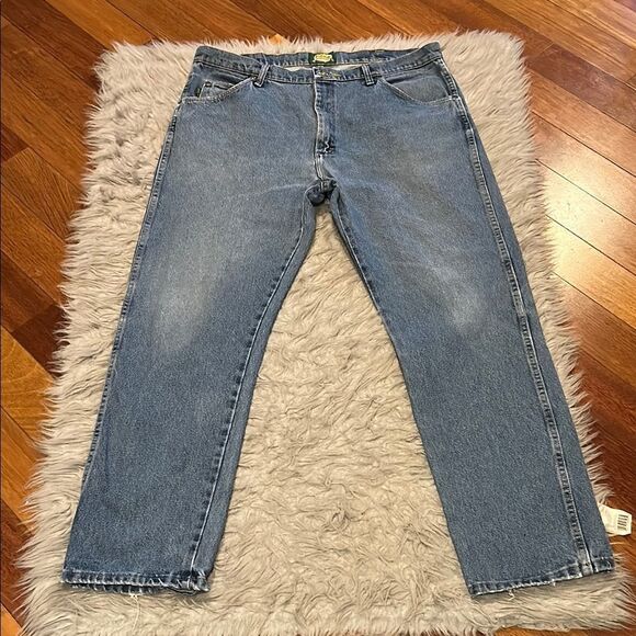 Cabelas mens straight leg‎ blue jeans size 36/32 - Picture 1 of 7